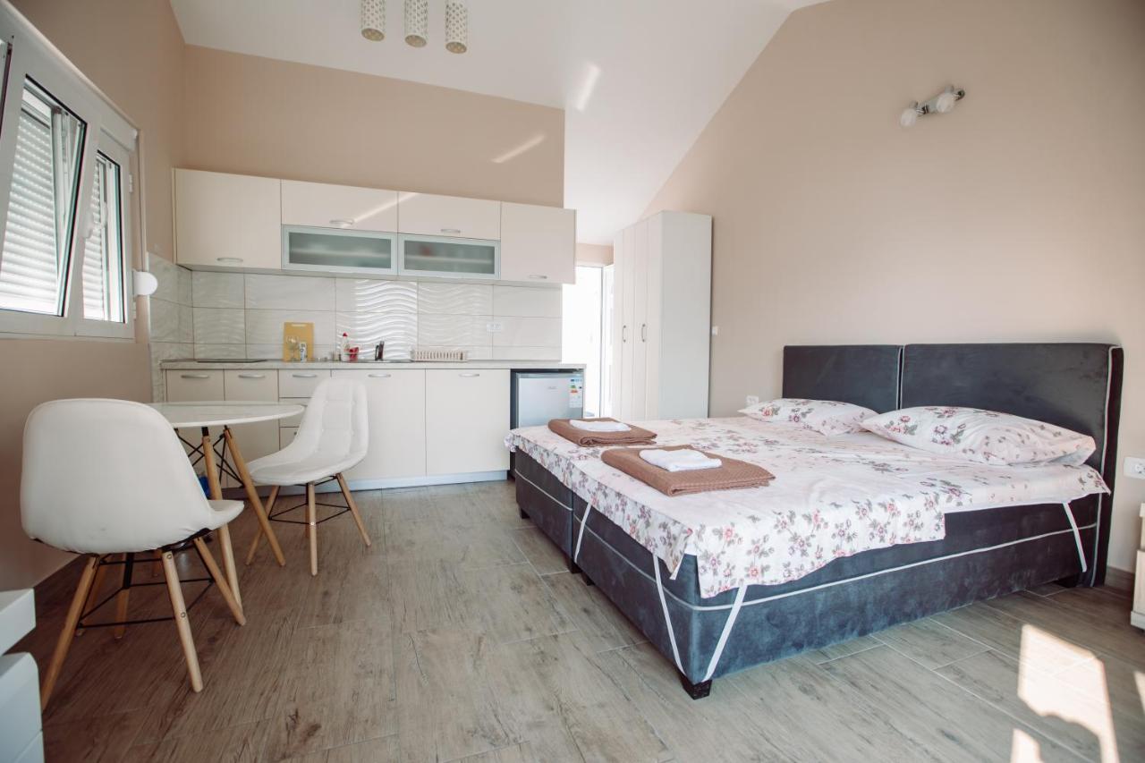 Apartmani Peko Kotor Kültér fotó
